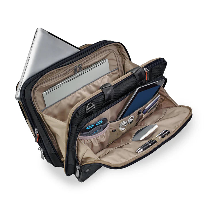 Medium Expandable Brief