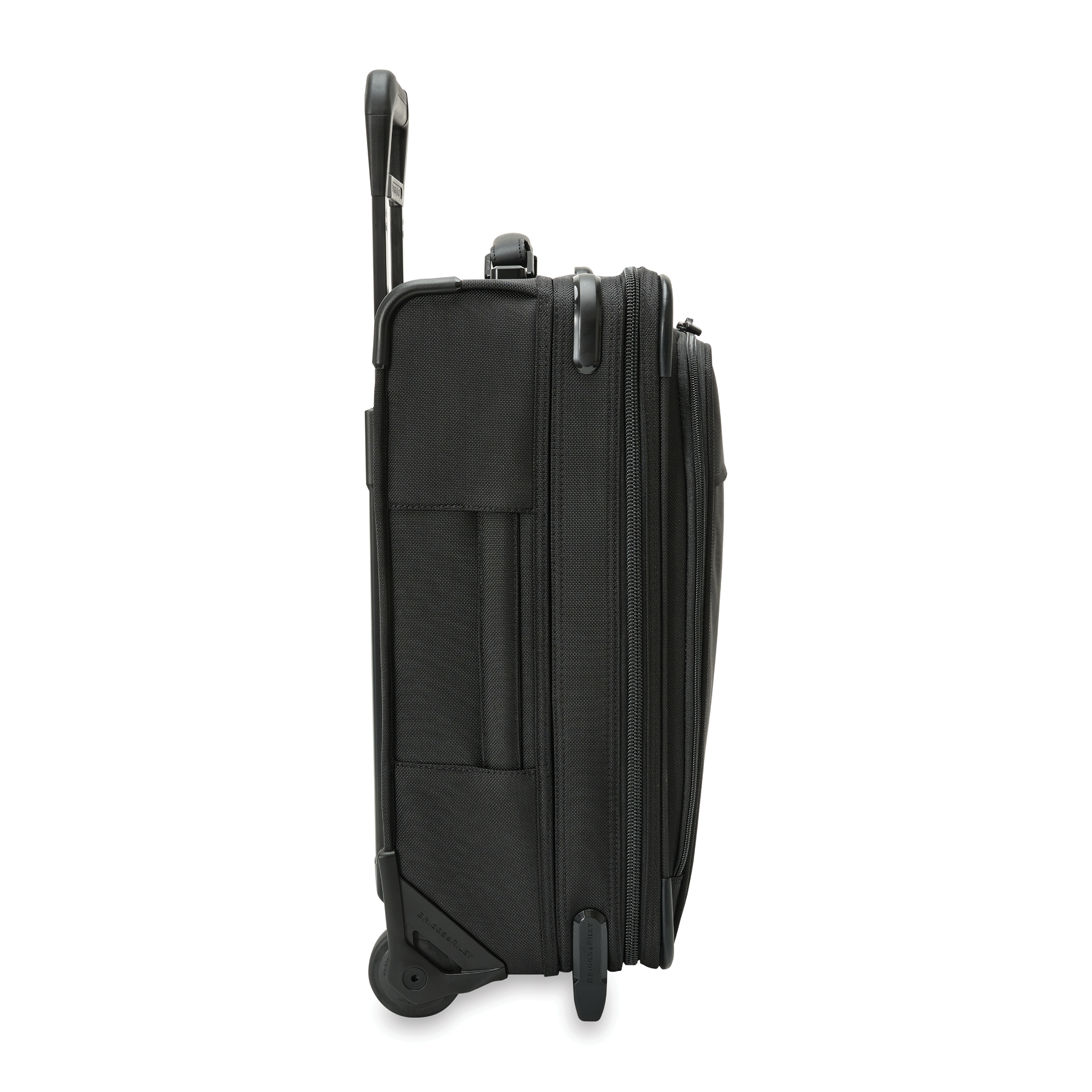 Global 2-Wheel Carry-On