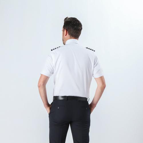 How to Select the Perfect Pilot Shirt Fit: