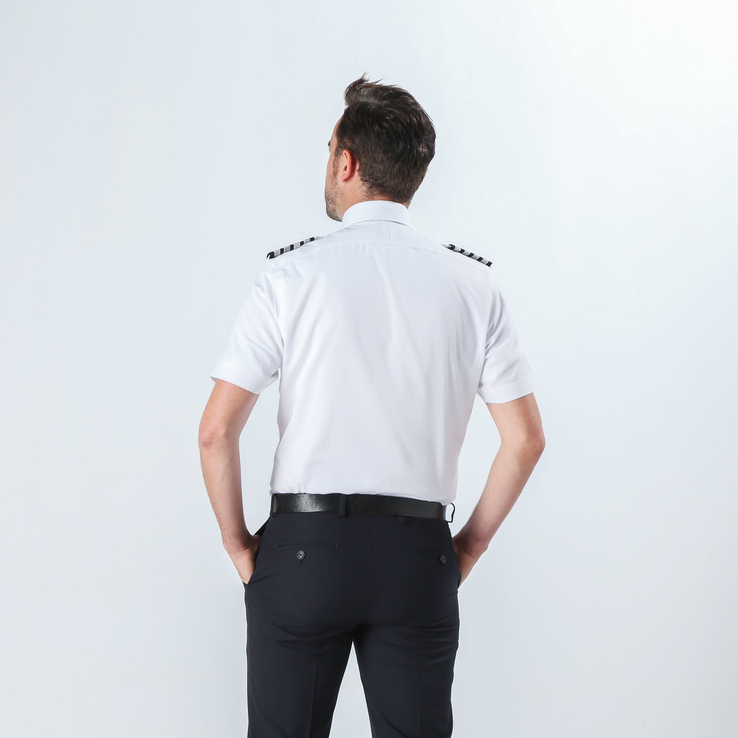 Pilot shirt fit rear